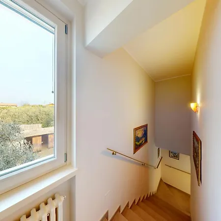 Pinko House Free Wifi By Bookinggardalake Apartment Manerba del Garda