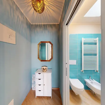 Pinko House Free Wifi By Bookinggardalake *