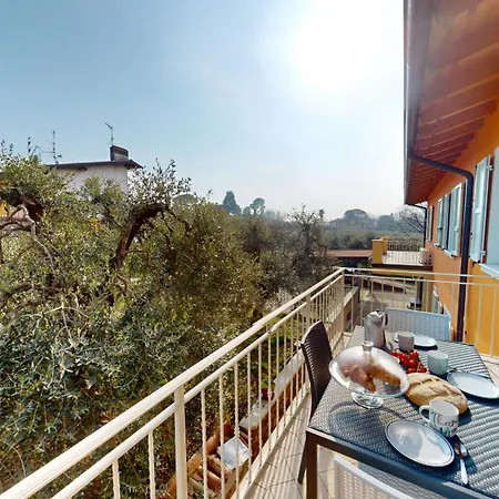 Pinko House Free Wifi By Bookinggardalake Apartment Manerba del Garda